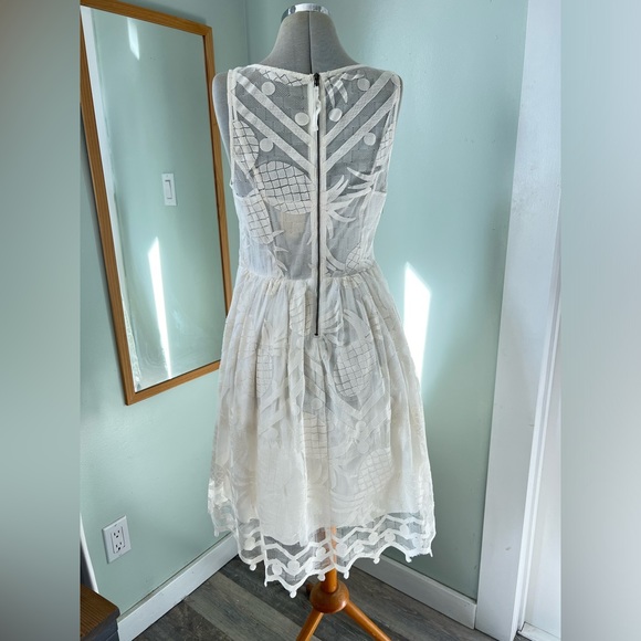 Anthropologie MAEVE Pineapple lace dress - Size 6 - Picture 2 of 10